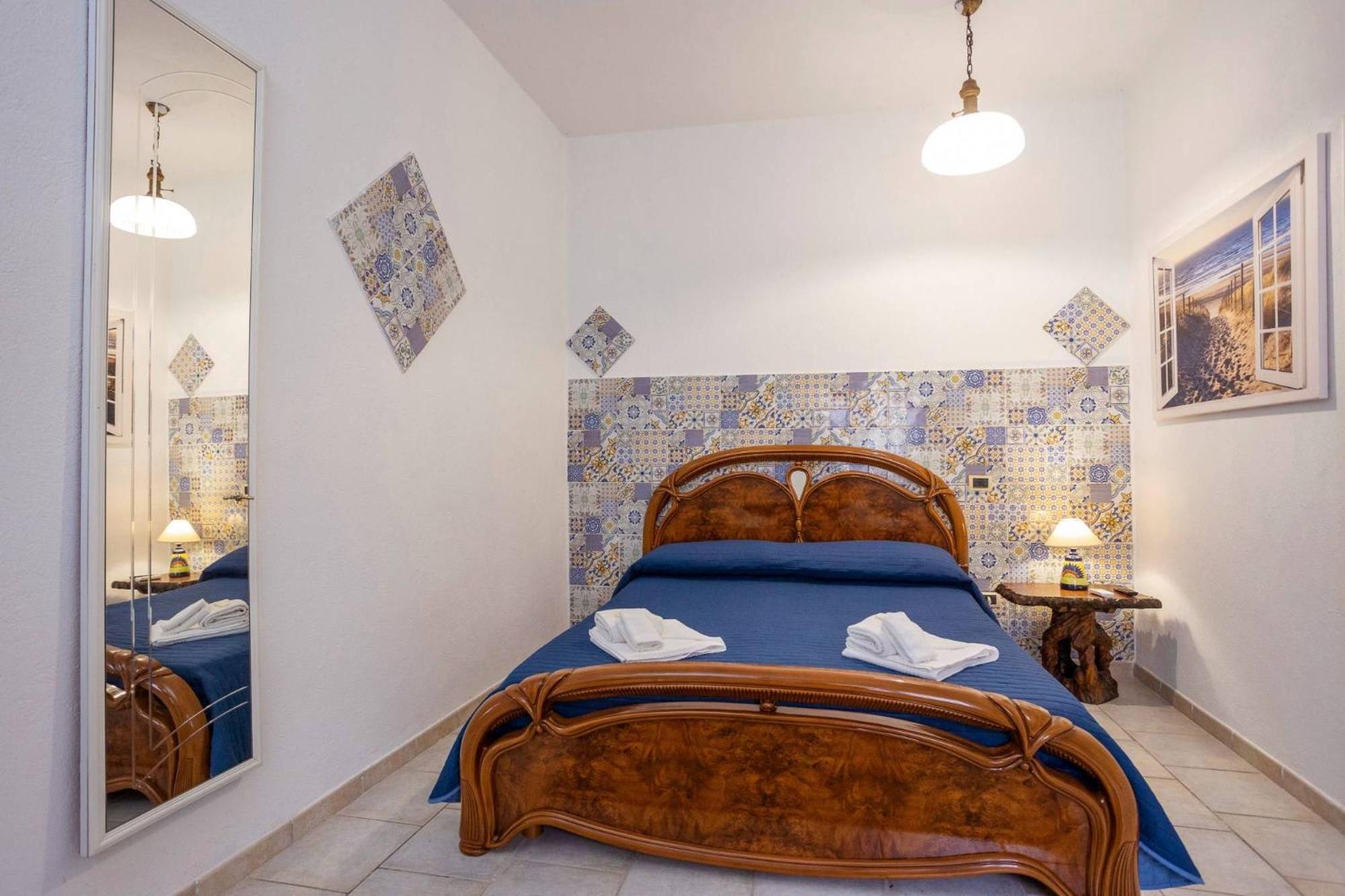 Villa Blue Tulip - Luxury Big House With Garden & Pool Casamassella Exterior foto